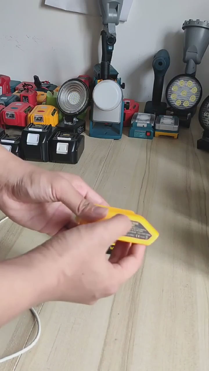 Dewalt_20V_Max_18V_Ber_DCB090_Converter-8